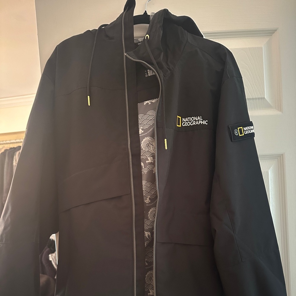 National Geographic windbreaker